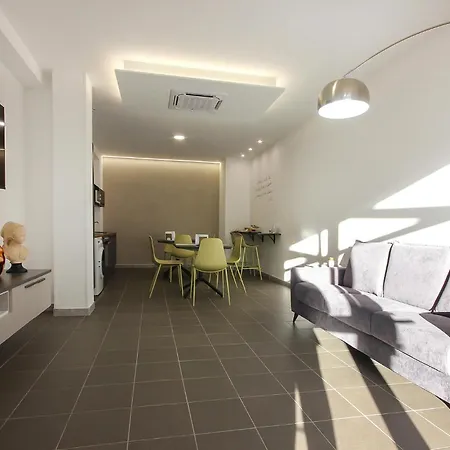 3 Bedroom In Appartamento *