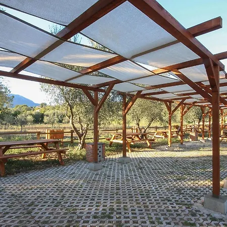 3 Bedroom In Appartamento